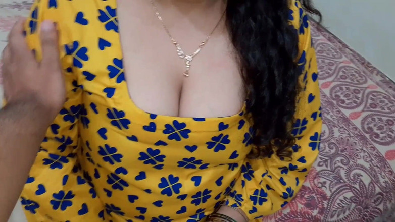QueenbeautyQB: Indian Beautiful Wife Cheated on Husband and Enjoyed Sex with...