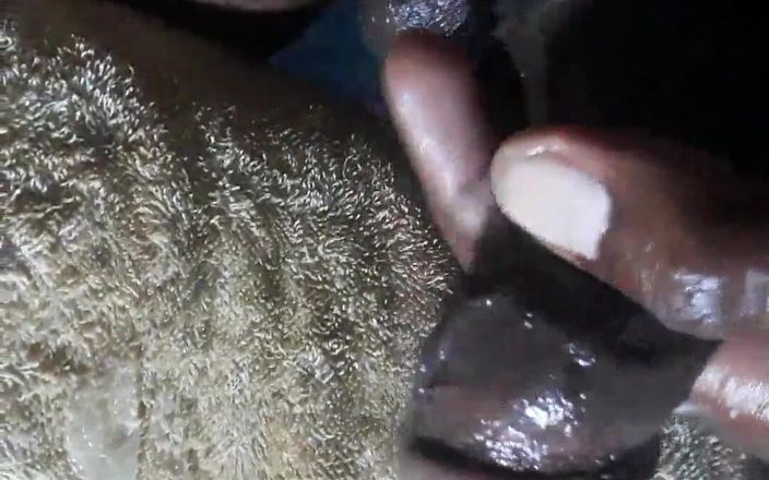 Kenyandick: Twink africano grande cazzo nero dopo sborrata