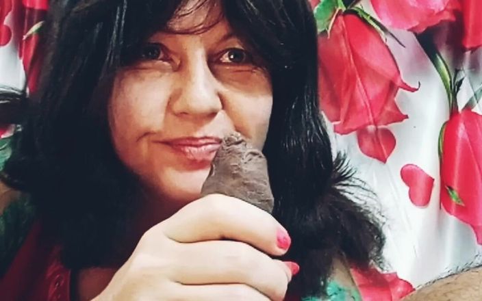 Bolly Karma: Moglie amatoriale che si gode i piaceri di un bbc