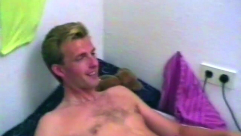 Deutsche Amateur Pornos: Sloppy Pussy Eating Leads to Throbbing Cock Pounding