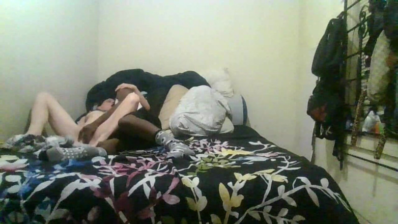 MariaModesto: Piccola Ragazza Scopata Da Un BBC