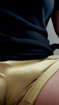 ชาเลนจ์ชายขอบ - หมุนควย 10 รอบในกางเกงขาสั้นตัวนี้