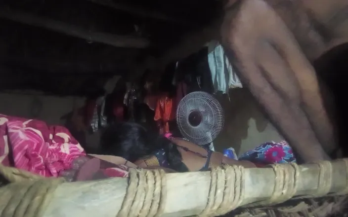 Kumari Queen ji: Desi Bhabhi so Hot Indian Girl