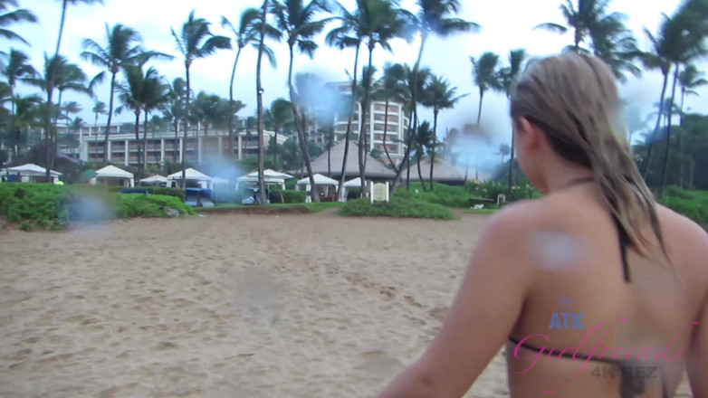 ATK Fans (Girlfriends): Virtuele vakantie in Hawaï met Cleo Vixen deel 4