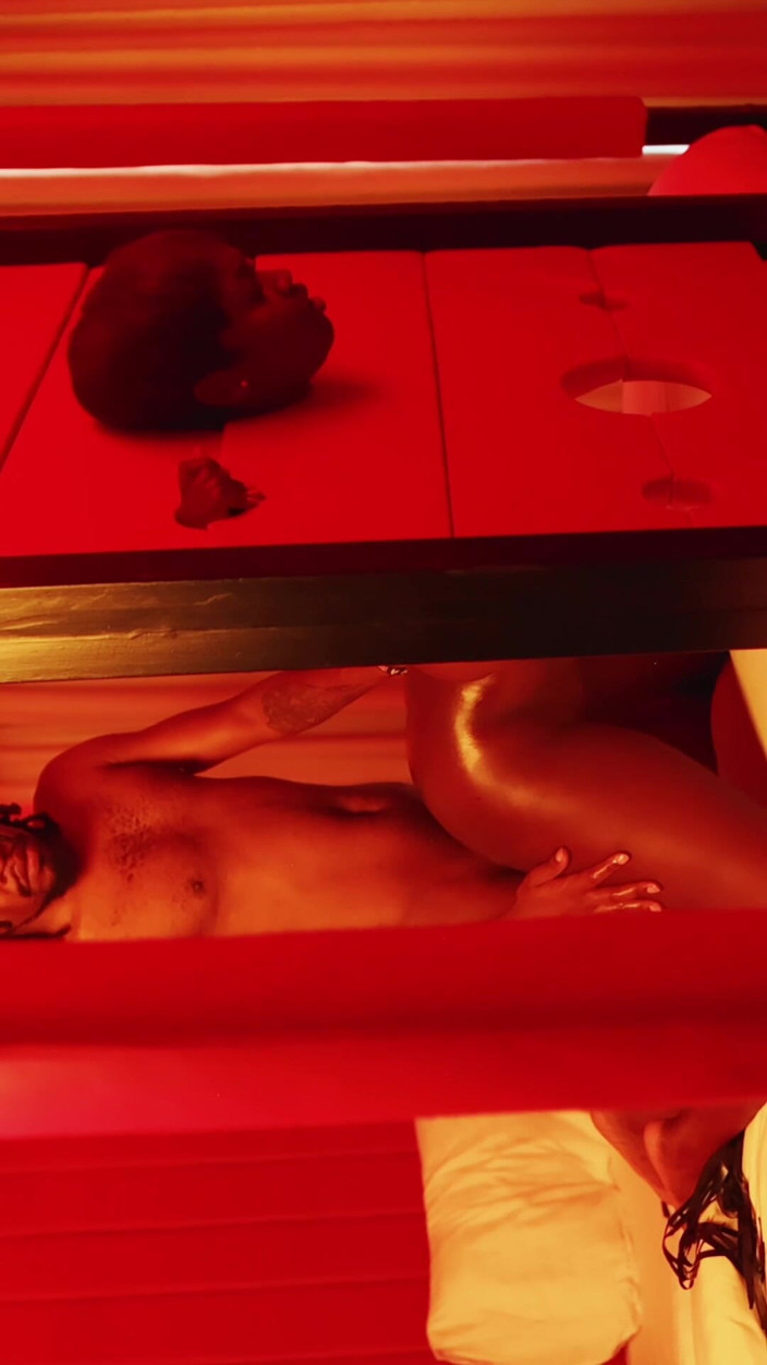 THEKENYANXXX: The Red Room Greatness Continues, She Is Now My Slave