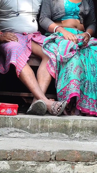 Bhabhi und dewar-badezimmer-sex im freien