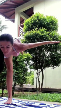 Curvas de yoga que te harán duro