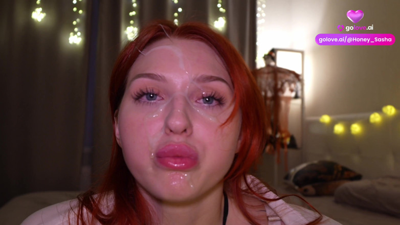 Honey Sasha: Хорошенькую студентку грубо трахает призрак и кончает на ее лицо во время Хэллоуина