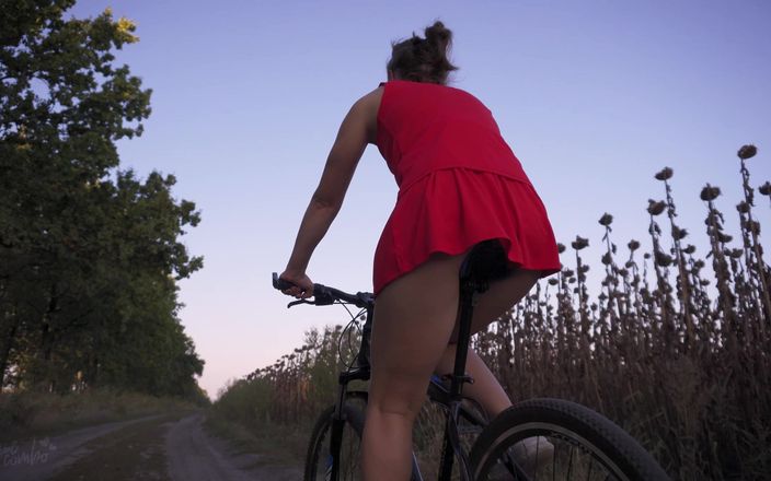Teasecombo 4K: Hot Bicycle Ride Under Skirt Ass Worship