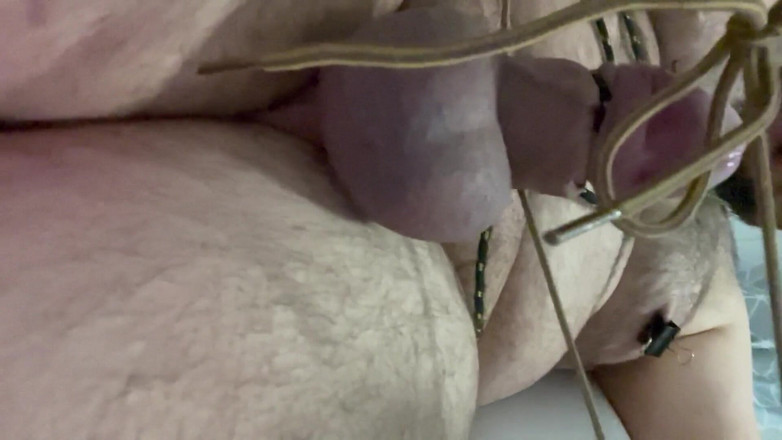 Shaun Cbt: Cock and Nipple Bondage in the Bath with Hands Free...