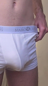 I Jerk My 19 Year Old Hairy Oiled Dick Well for a Nice Giant Cumshot on My Abs