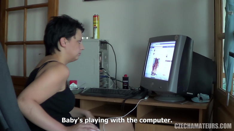 CzechAmateurs: Amateurs checos 48 tetona consigue puño