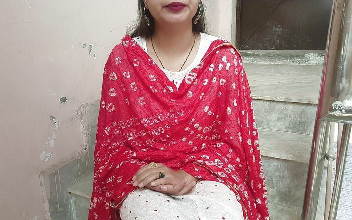 Saara Bhabhi: Desi styvbror och styvsyster verkligt sex smekade den lilla kuk...