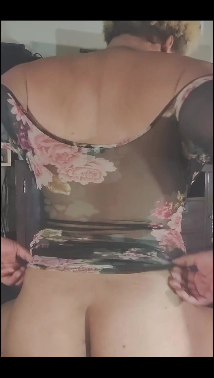 KNKY Bee: プラグとストローク