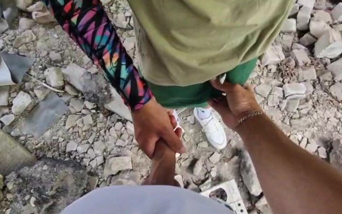 AlexGay: Twink s-a pierdut în Ruine. Tată paznic mi-a futut curul fără...