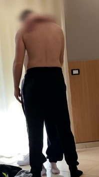 Sex dur cu înregistrare de acasă cu un cuplu sexy