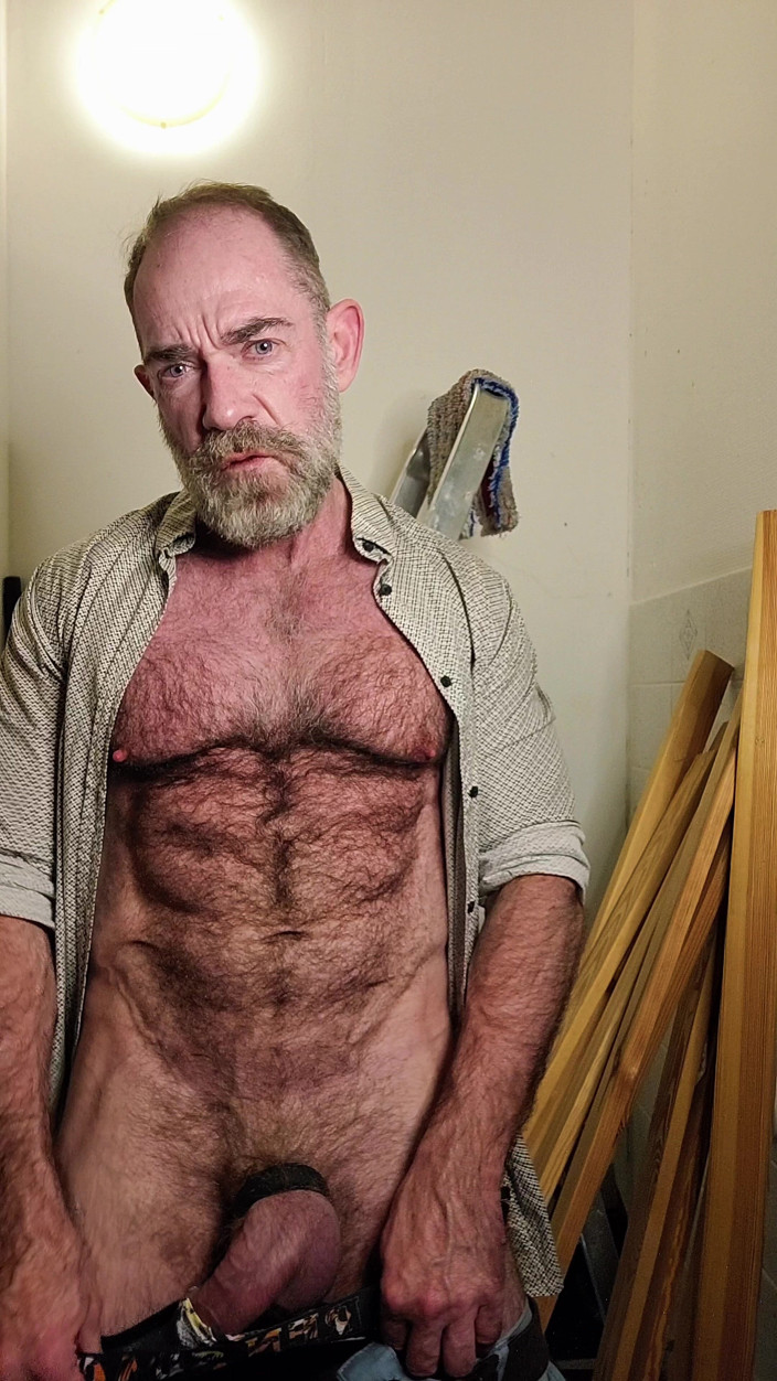 JackvanDean: Hairy Dilf Gets Caught Wanking