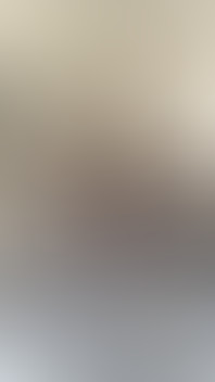 Kira Queen Shows off Her Sexy Curves in Revealing Lingerie!