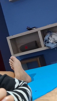 Oral adânc în gât pentru un tip păros