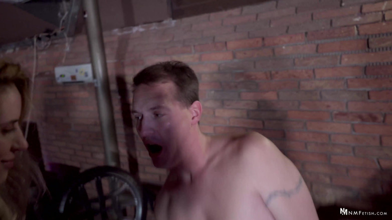 NM fetish femdom videos by Princess Nikki Cruel: Sesi hukuman melampau bertiga yang sengit