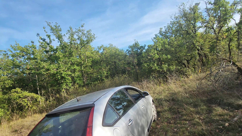Sexymarghot: Biker knullar mig på den här motorcykeln i trekant med...