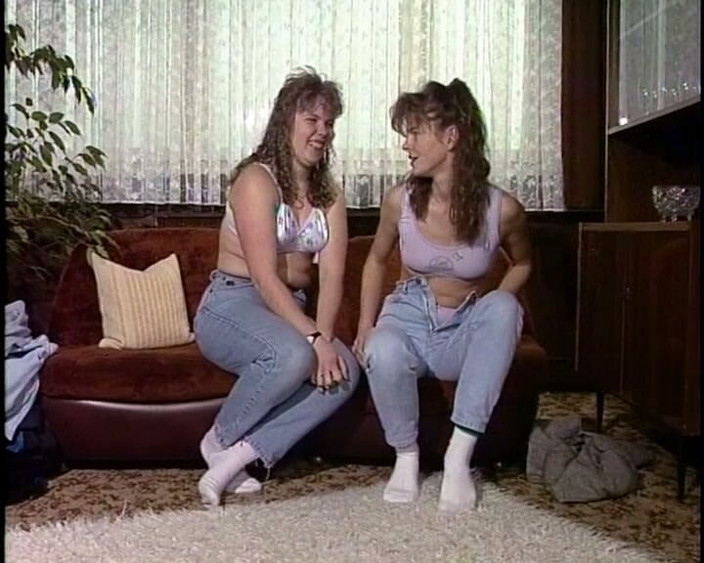 YOUR FIRST PORN: Casting Amateurs - Socks