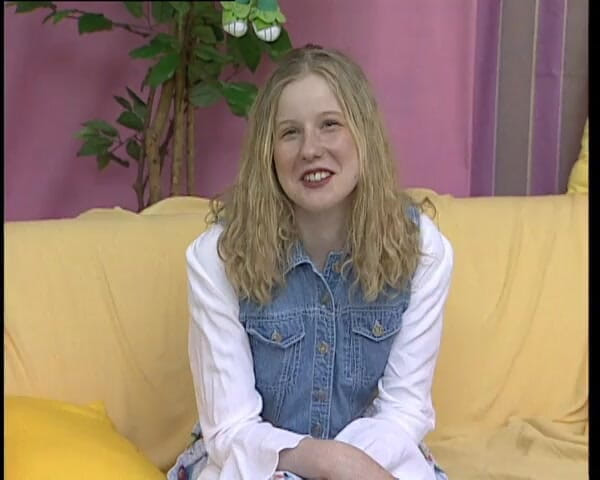 YOUR FIRST PORN: 내 자지를 빨아주기 위해 을 빨아