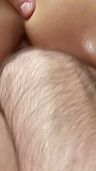 Intense and Extreme Anal Games for the Sublime Ass of a Hot Russian Girl