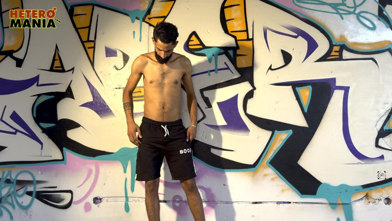 Heteromania: Introducing Bayrak