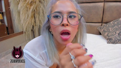 Ann Rides: Táta mi udělal sperma do pusy