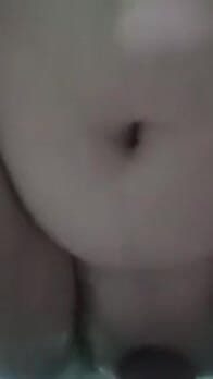 Creamyjoy: Sexig filippinsk milf ridning, knullar, &amp;suger sin stora dildo som ett...