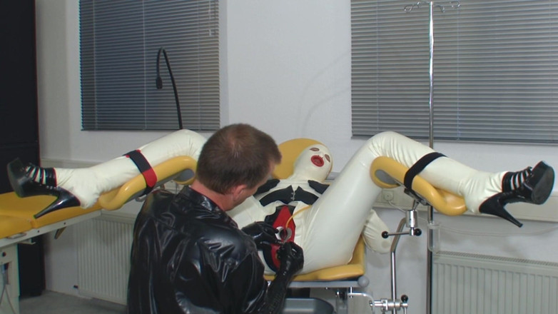 Rubber & Clinic Studio - 1ATOYS: Rubberslut on the gynchair part 1