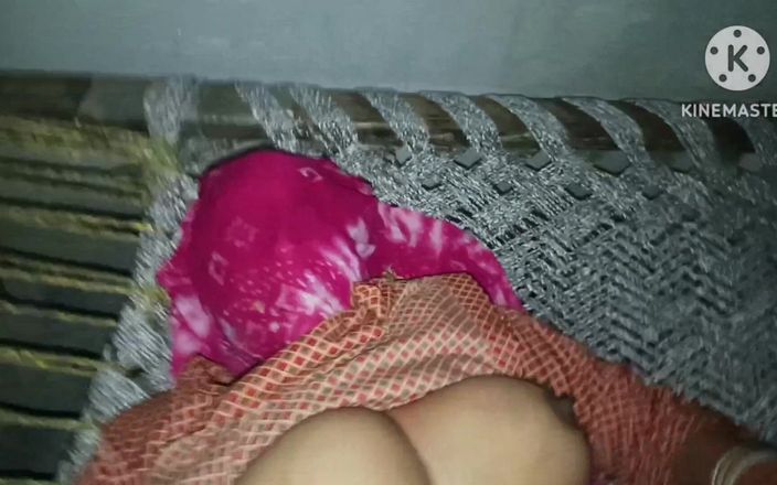 Hot poonam69: 印度热哥和热辣的德瓦在丈夫去办公室时啪
