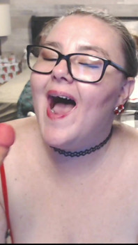 Slut Sucks Like a Pro - Cam Show Tease