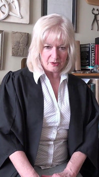 Auntjudys - Tu Maestra Madura De 69 años Sra. Louise Te Ayuda a Mejorar Tus Calificaciones