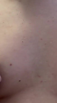Le tette giocano così bene