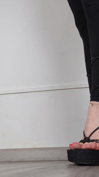 (663) Koleksi kasut: Lace up Black Wedge Sandals - Dame Olga