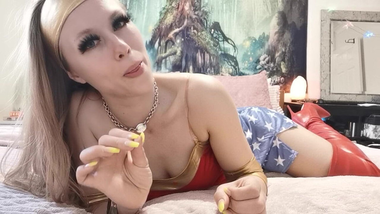 Michelle Moist: 원더 우먼 JOI와 함께 자위