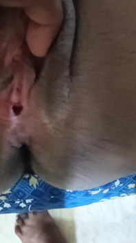 쓰리섬 섹스를 즐기는 바람둥이 주부