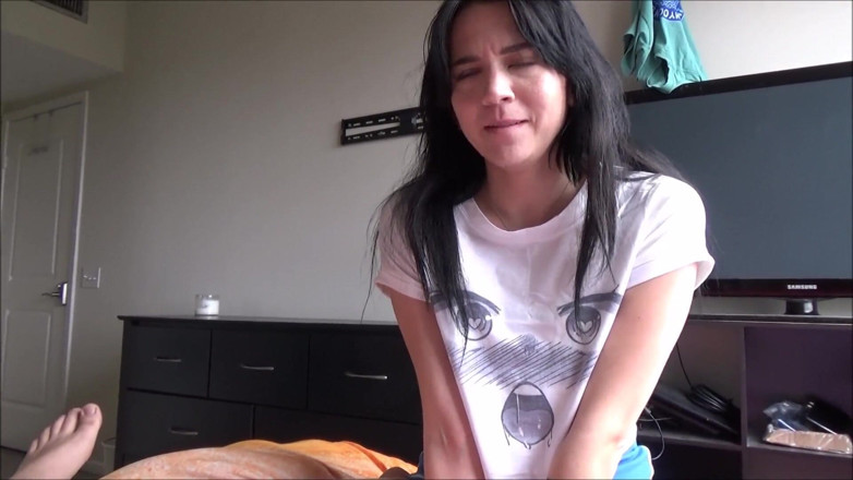 Alex Adams: Step Sister Moves Into My Room - Riley Jean - Family Therapy -...