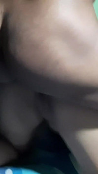Můj Nevlastní Bratr Dává Svůj Penis Do Úst