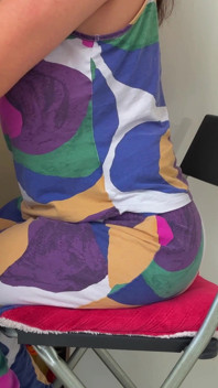 Café y silla apestadoras se chupa a la mañana con una poderosa barra de pedos