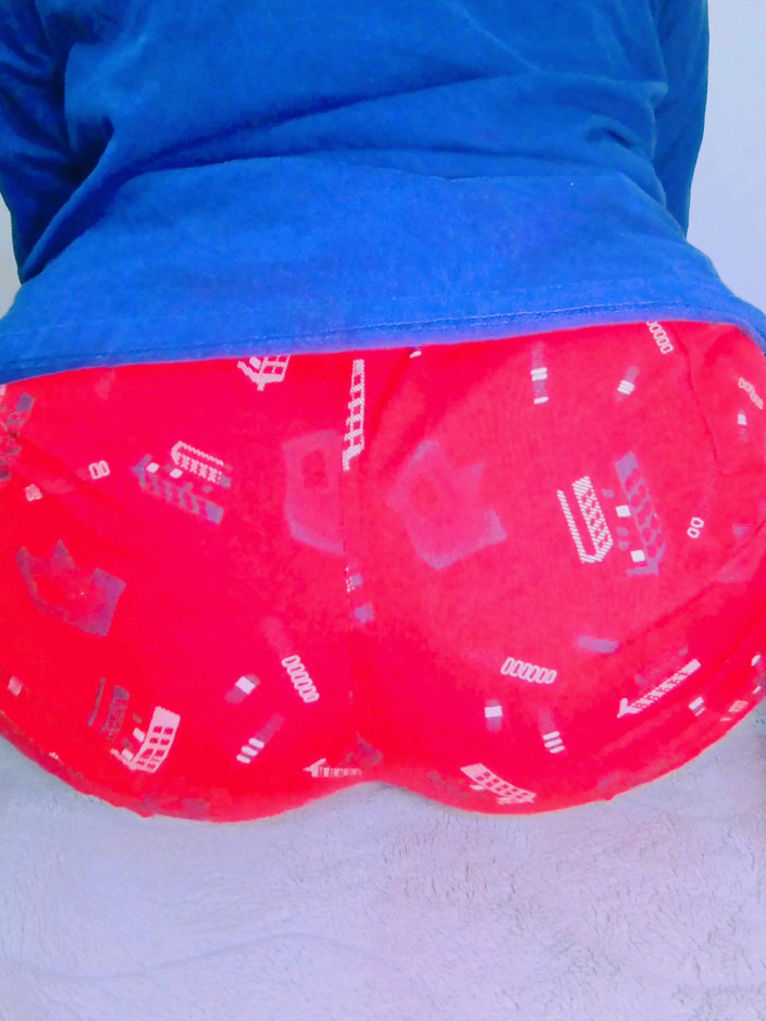 Bigdesidick2: Desi heiß