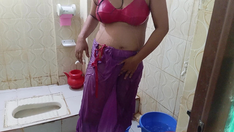 Sumahomesex: Seks dengan Stepcousin di bilik air. Saya menikmati pepek cantik...