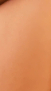 Brianna love fa sesso anale crudo con due uomini