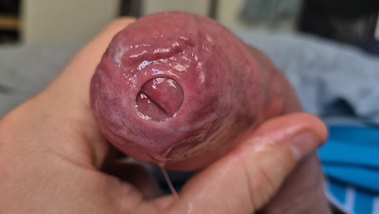 GloomyChase977: Nesestříhaná hra s precum