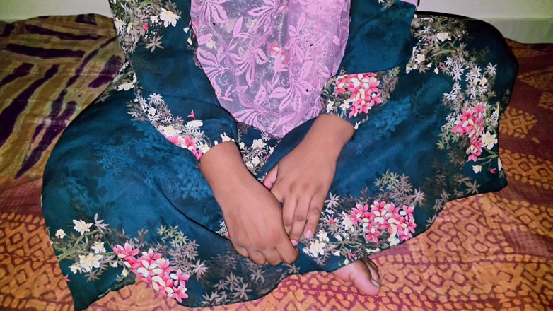 BD_X_HUB: Eu fiz sexo com minha meia-irmã divorciada em uma casa...