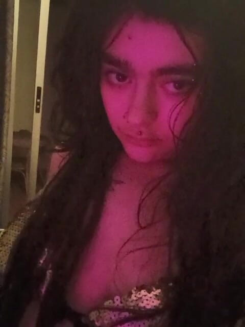 InkedDevilXxx: Сексуальний. Іспанська дред-гаряча дружина