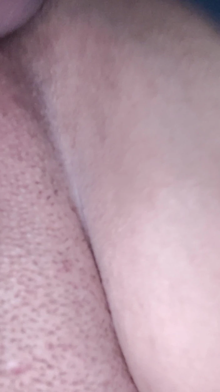 AngyAmazon: Đụ nhanh trong phòng khách của nhà mẹ kế của...