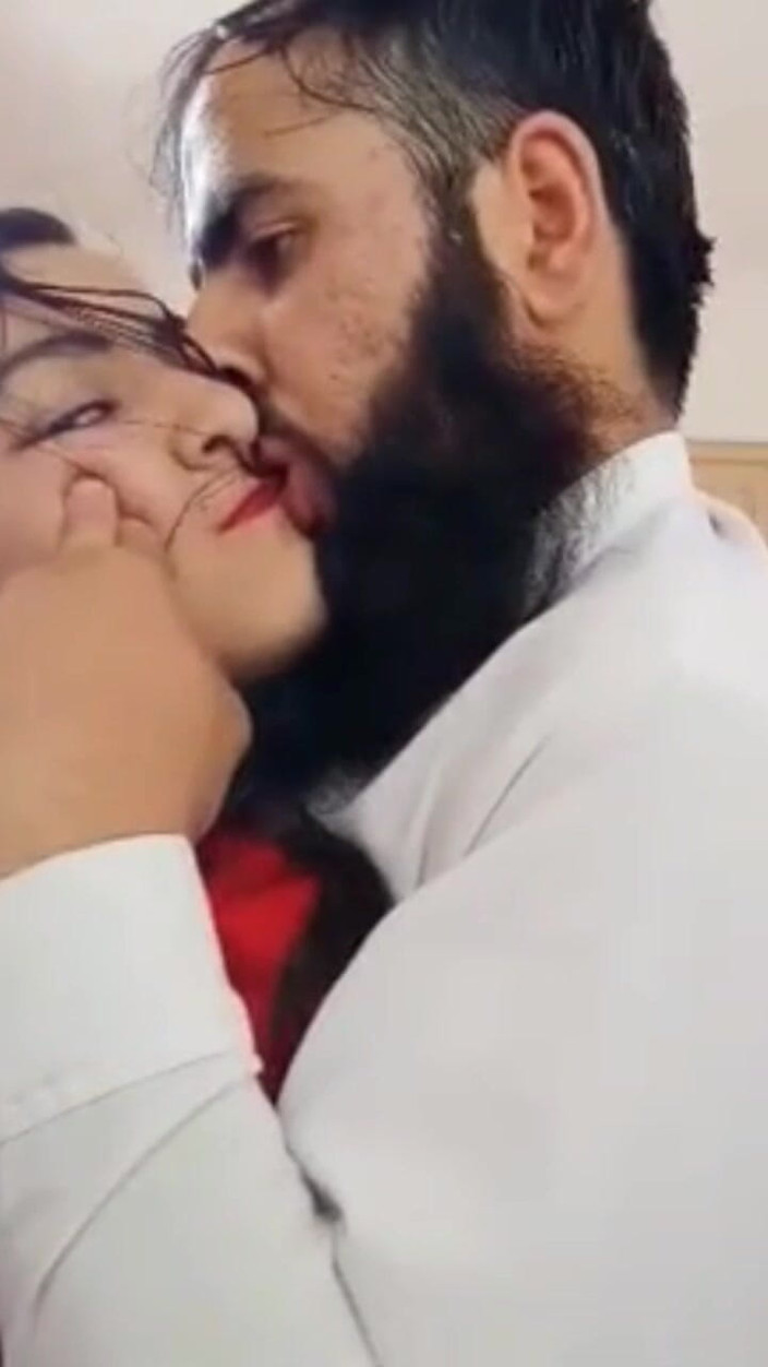 Collage girl studio: Teacher first time sex with virgin girl